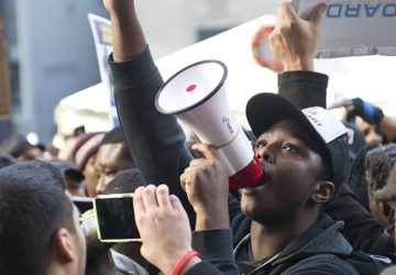 USA:s demokrati rasar under Donald Trump visar ny undersökning